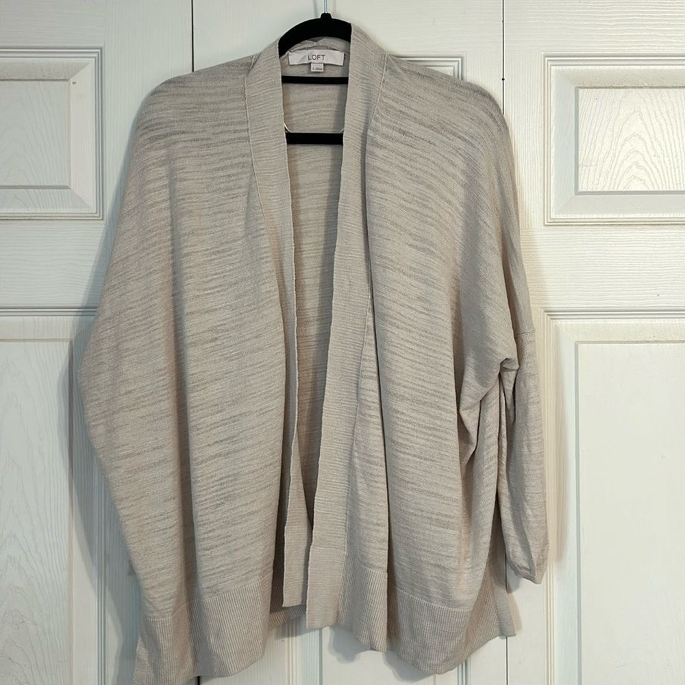 ANN TAYLOR LOFT Size Small Cardigan Sweater Taupe Tan Oversized Neutral Stretch